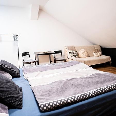 דירות Exclusive Apartman Prague Jecna מראה חיצוני תמונה